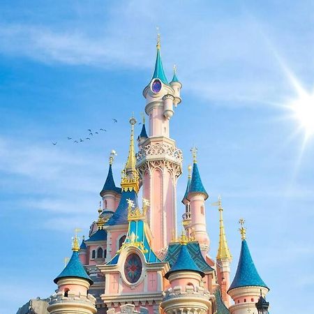 Le 82 - Studio Pour 4 A 3 Minutes De Disneyland Paris 蒙泰夫兰 外观 照片